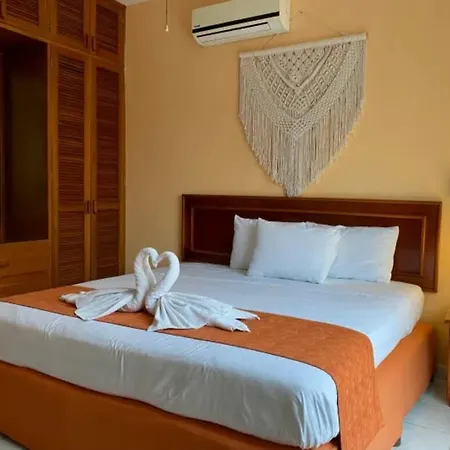 Lovely Quinta Avenida Apartments